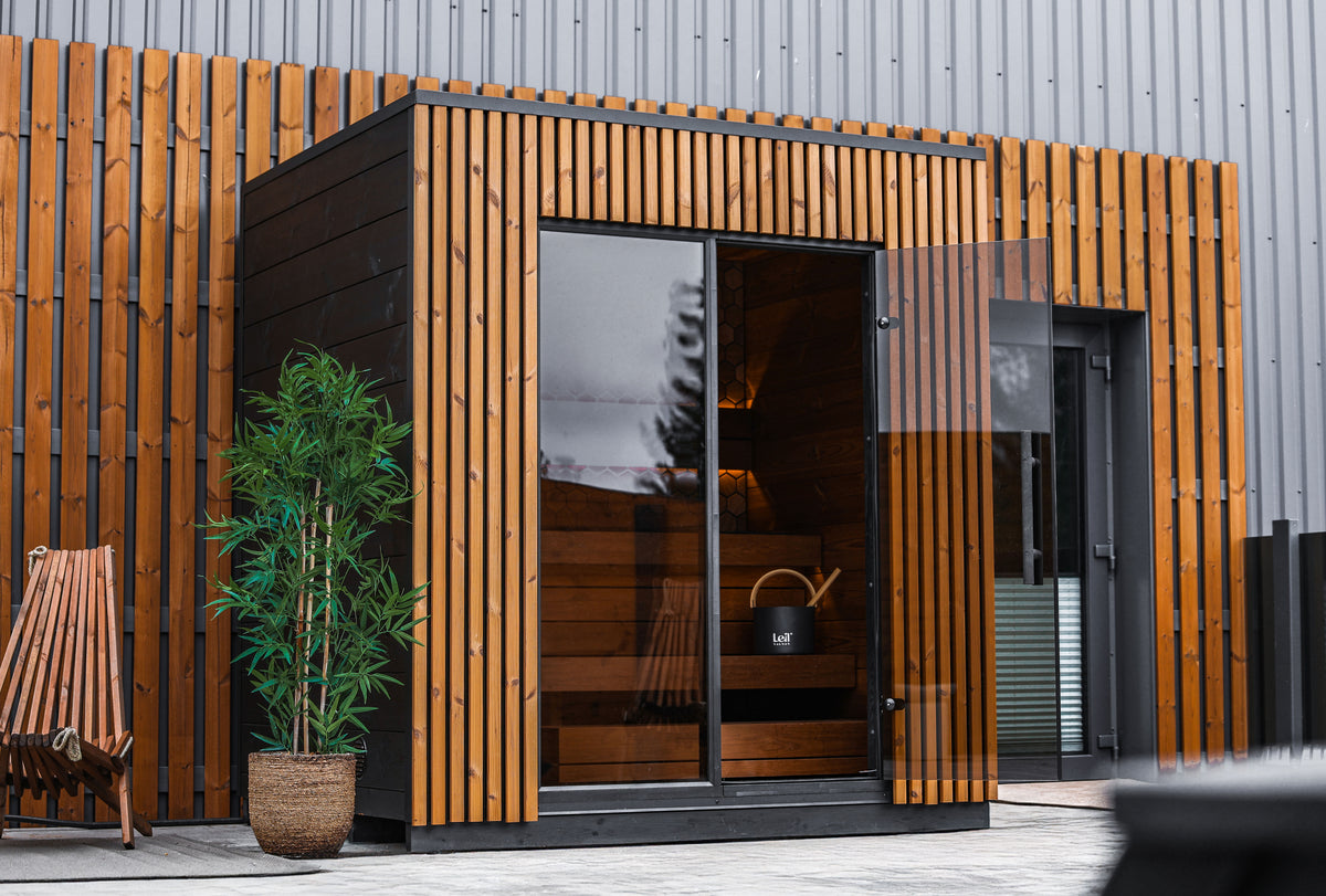 Leil® Saunas Viva 210 (4-Person) Outdoor Sauna