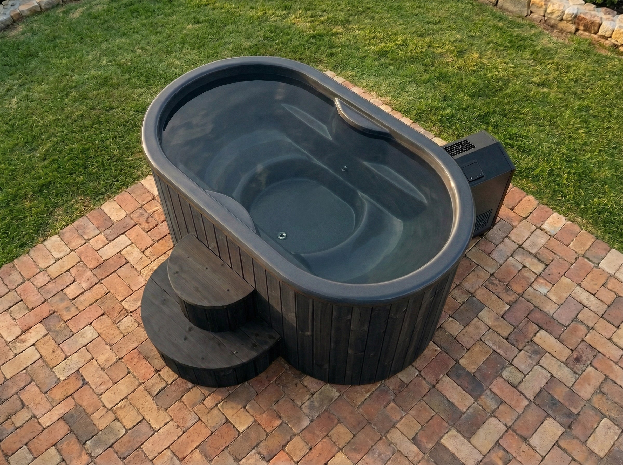 SaunaLife S2BC 2-Person Hot & Cold Immersion Tub – Black Wood