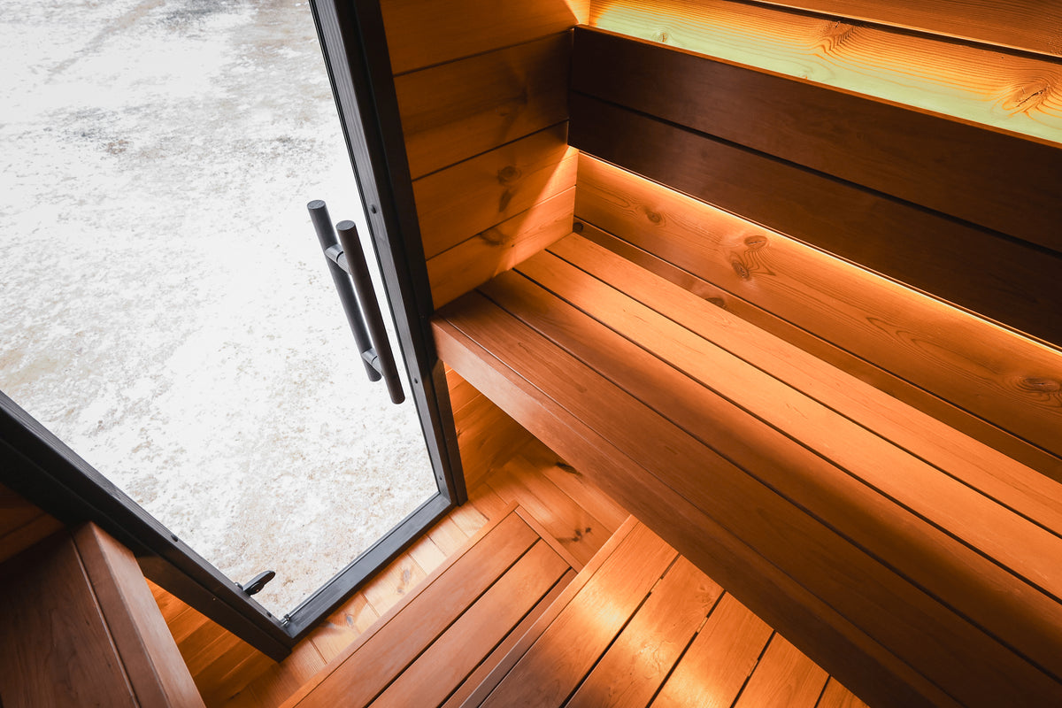 Leil® Saunas Viva 180 (4-Person) Outdoor Sauna